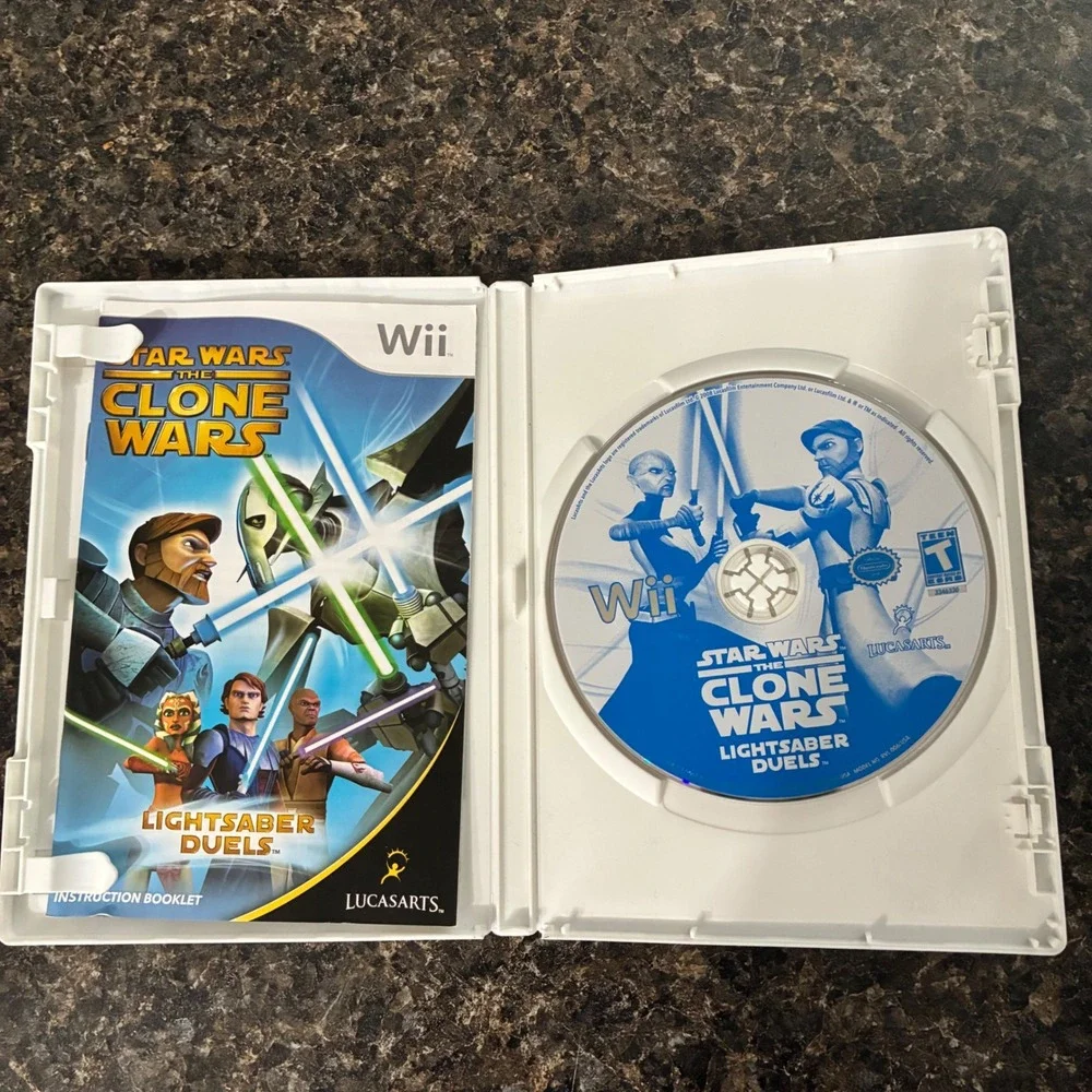 Star Wars The Clone Wars Lightsaber Duels Nintendo Wii LucasArts RVL P RLFE
